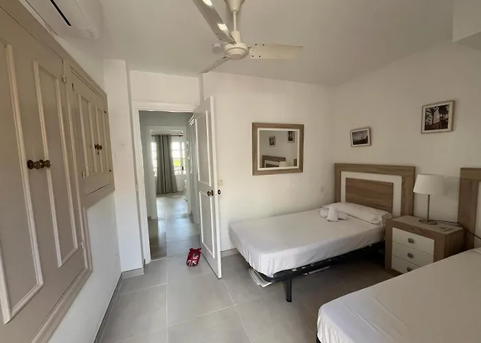 Villa - Playa - Con Acceso Directo A La Piscina Ev14 Estepona