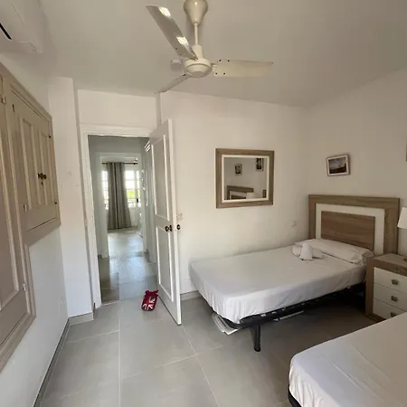 Willa - Playa - Con Acceso Directo A La Piscina Ev14 Estepona